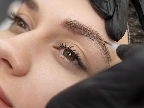 kauneushoitola beautica microblading